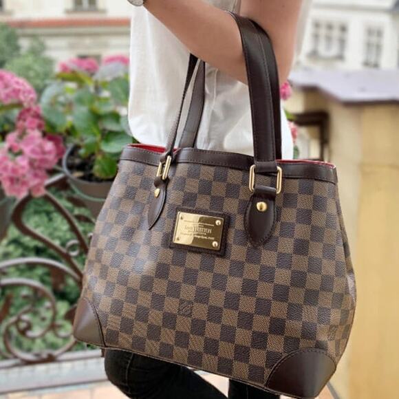 Louis Vuitton Handbags - 💎✨STUNNING✨💎Authentic Louis Vuitton Damier Ebene Hampstead PM